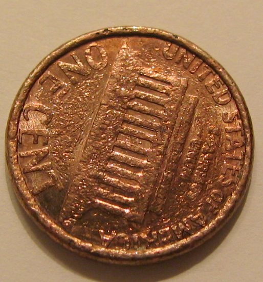 1990-Lincoln-Memorial-Cent---What-Is-Happening-With-This-Coin?